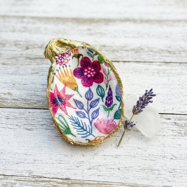 Spring Medley Oyster Shell Ring Dish