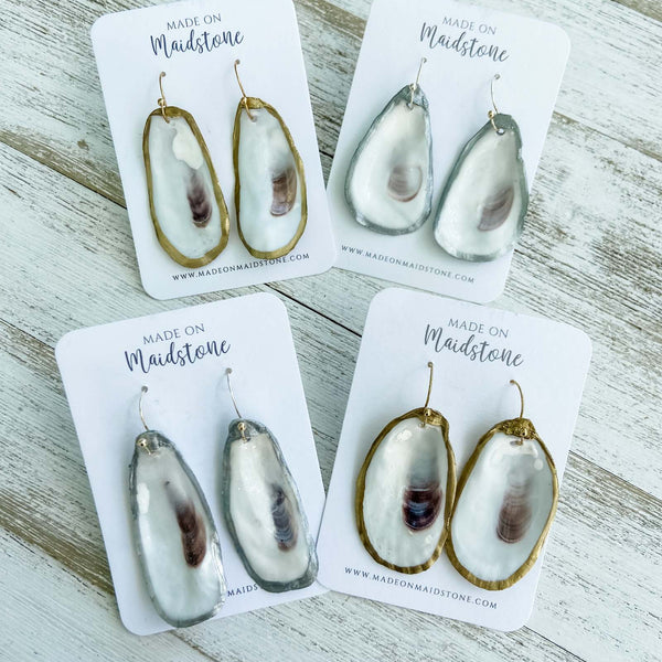 Oyster Shell Earrings image 0