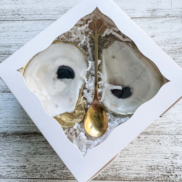 Gilded Oyster Shell Salt and Pepper Vessels image 1