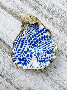 Blue and White Oyster Shell Ring Dish