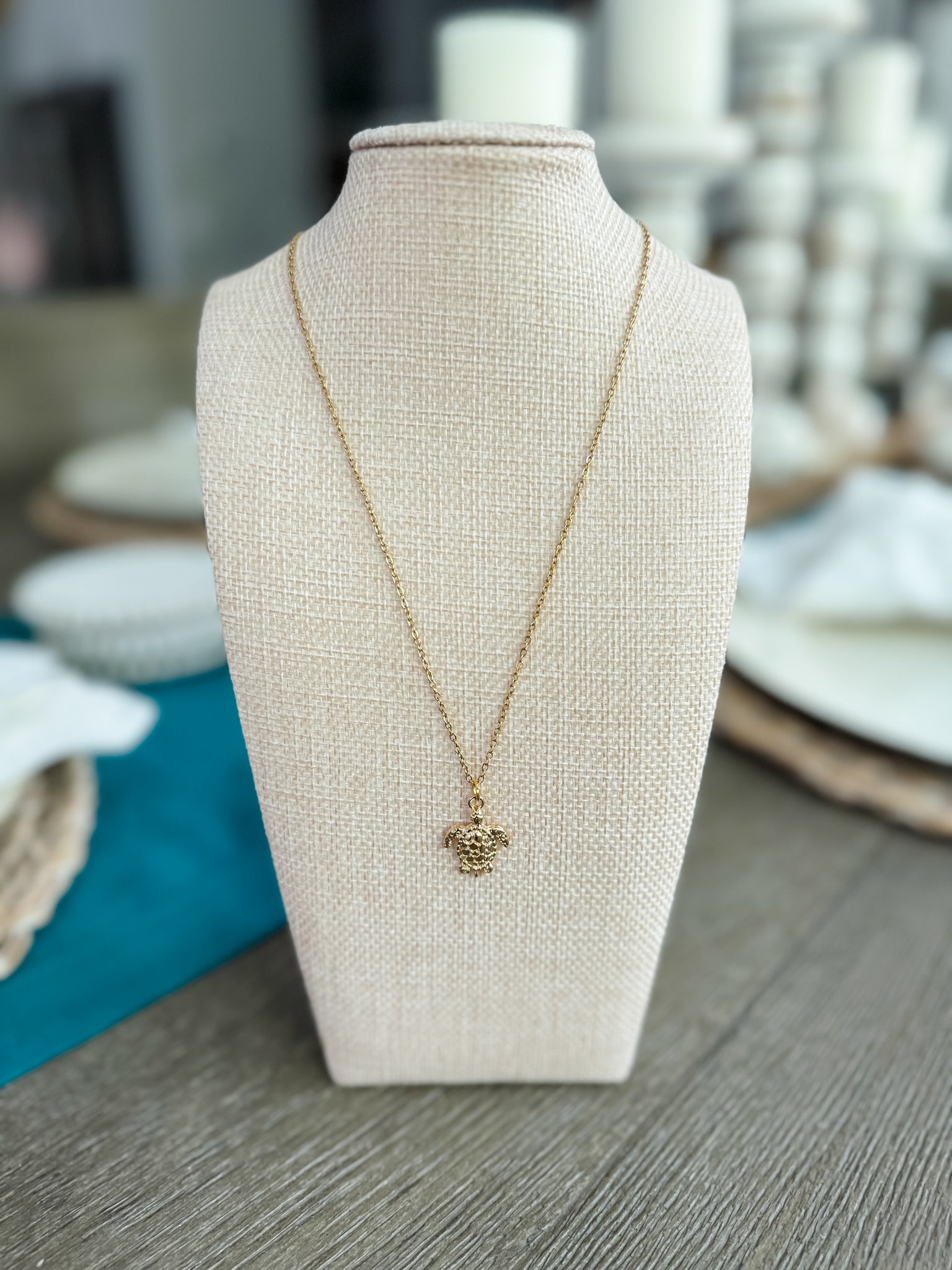 Sea Turtle Pendant Necklace