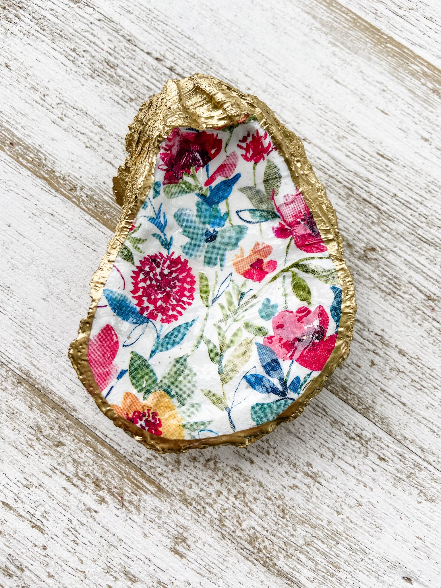 Wildflower Oyster Shell Ring Dish
