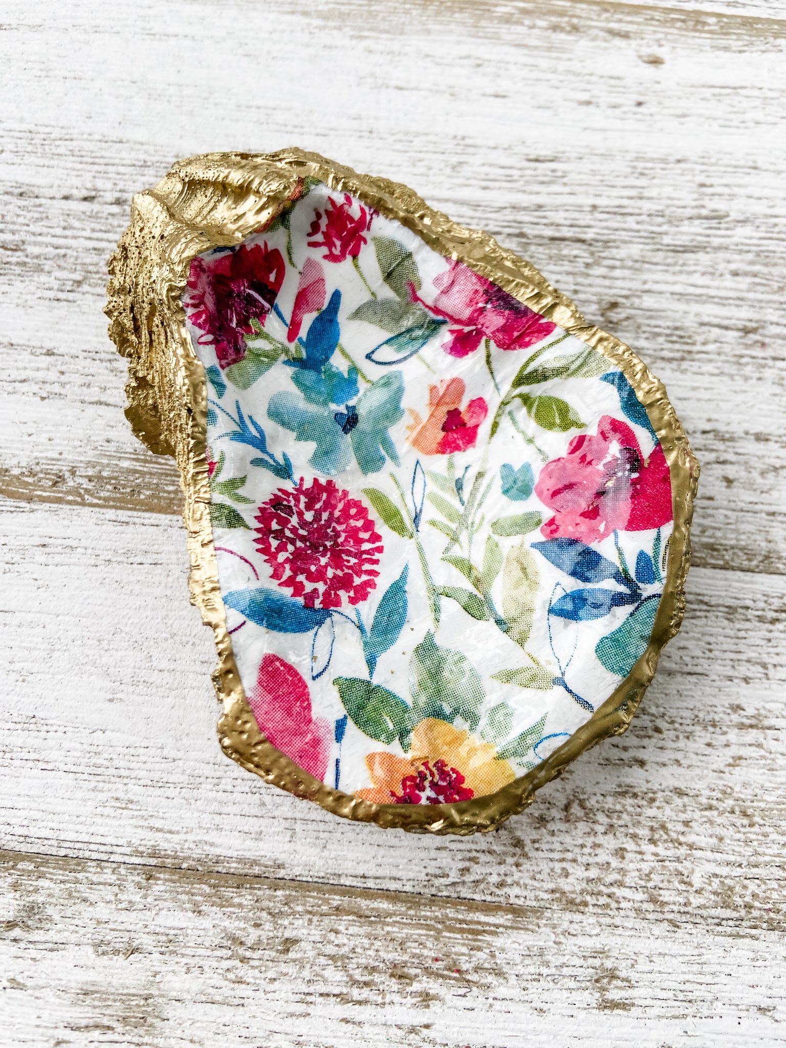 Wildflower Oyster Shell Ring Dish