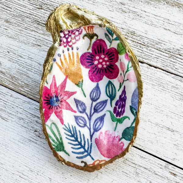 Spring Medley Oyster Shell Ring Dish