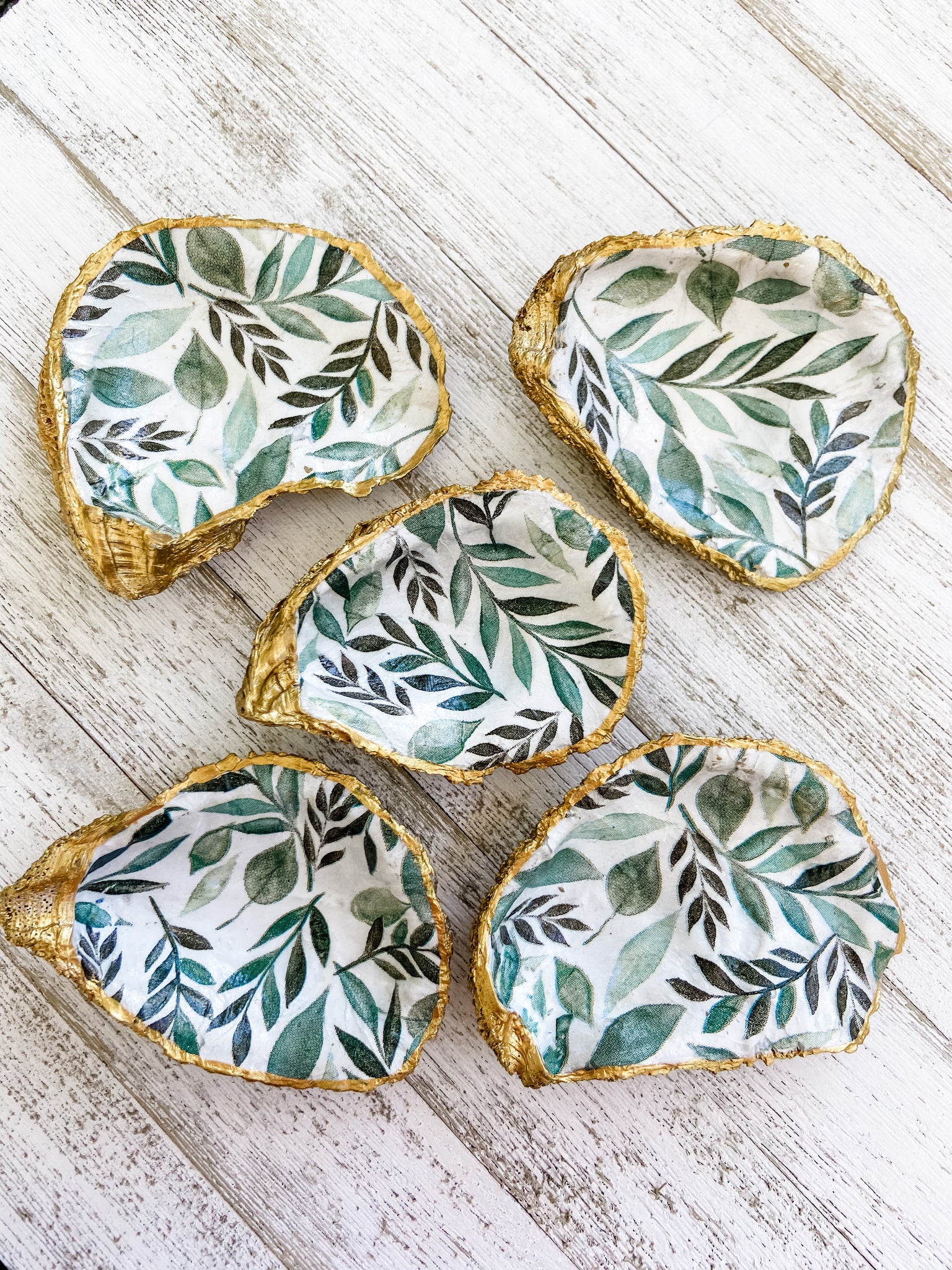 Botanical Oyster Shell Ring Dish