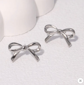 Bow Studs