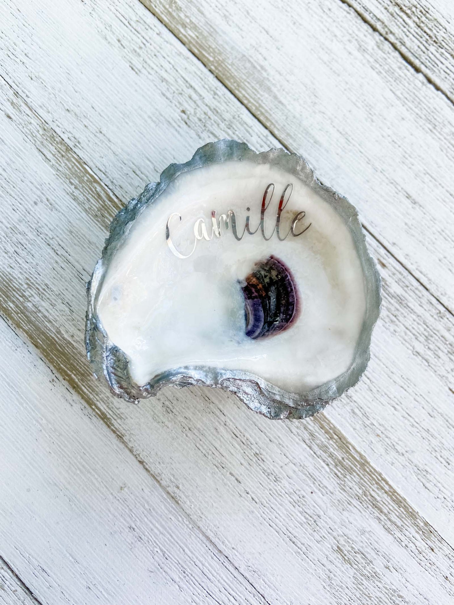 Personalized Oyster Shell with Name - Silver image