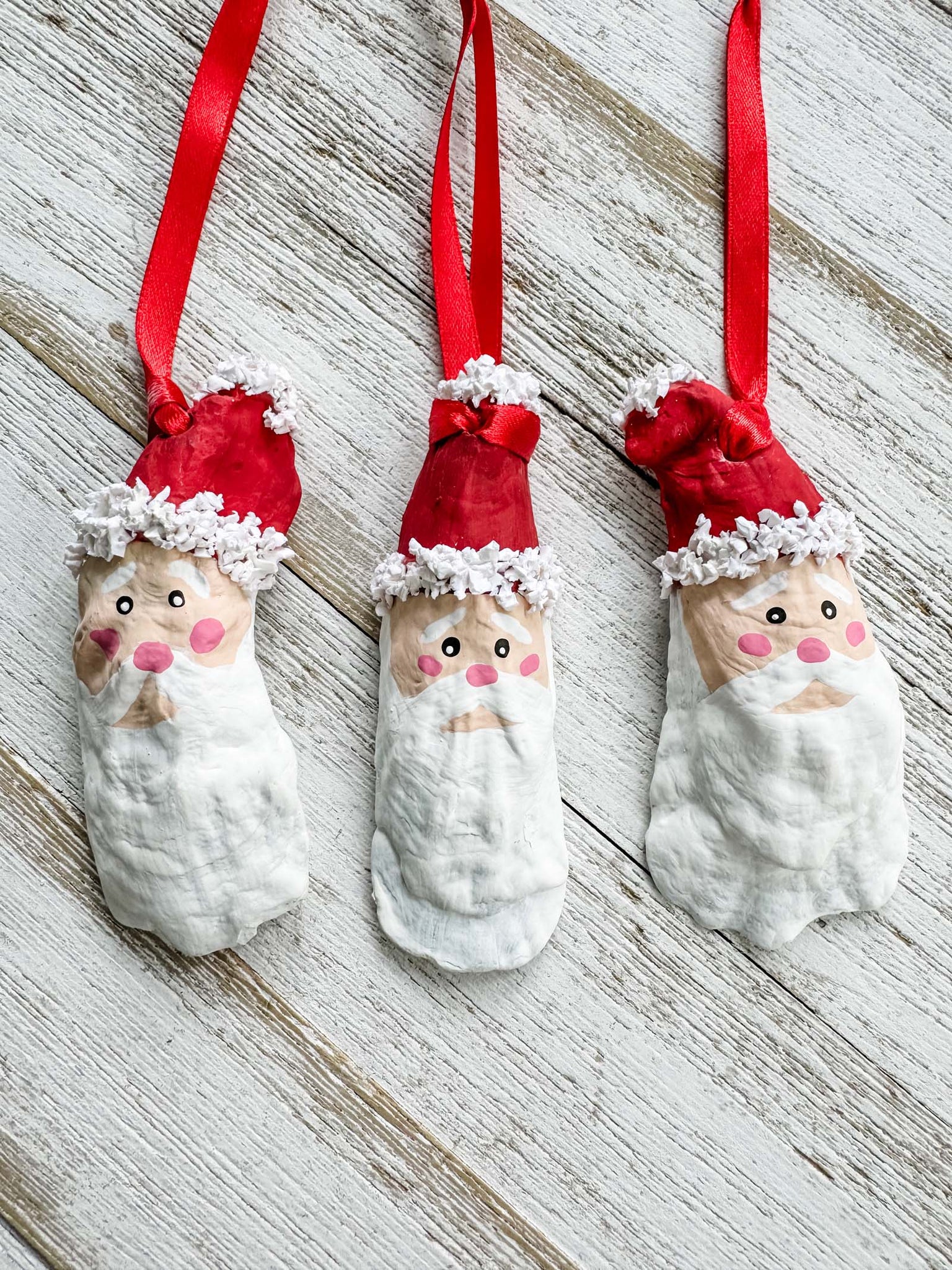 Oyster Shell Santa Ornament image 4